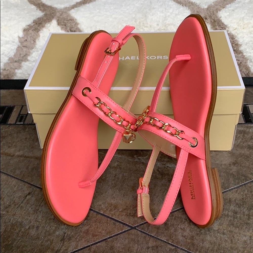 MICHAEL KORS ELSA THONG NAPPA PU GRAPEFRUIT - Picture 11 of 16